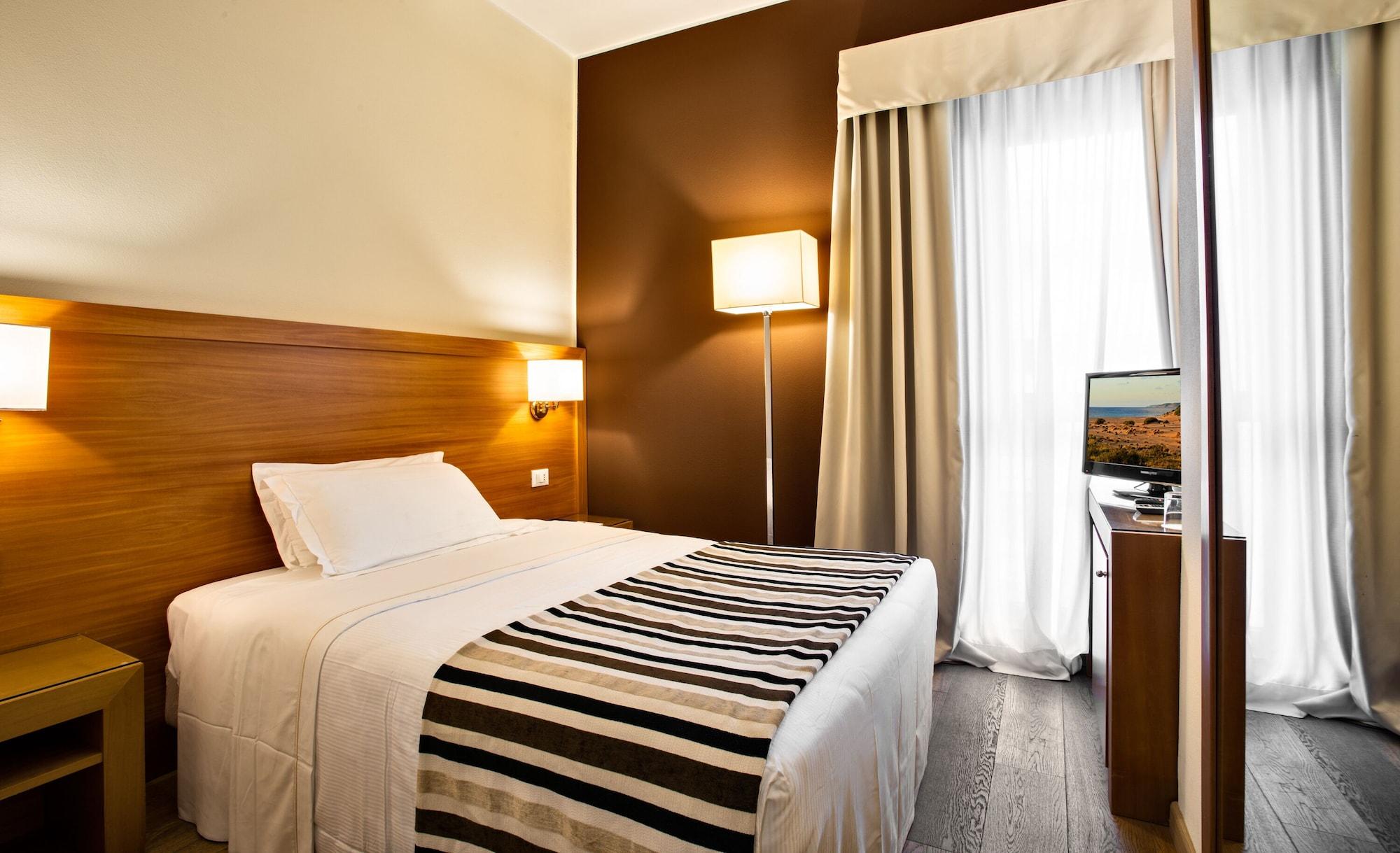 Sardegna Hotel - Suites&Restaurant Cagliari Esterno foto