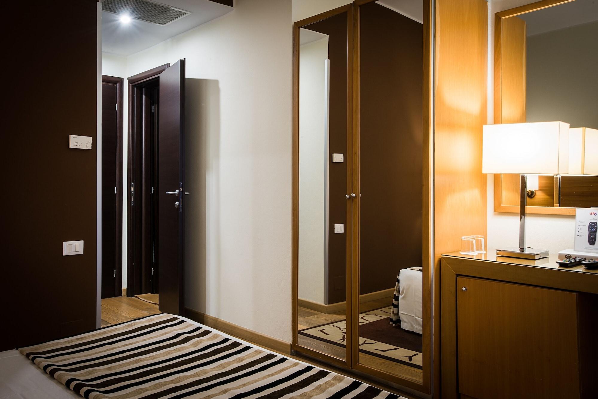 Sardegna Hotel - Suites&Restaurant Cagliari Esterno foto