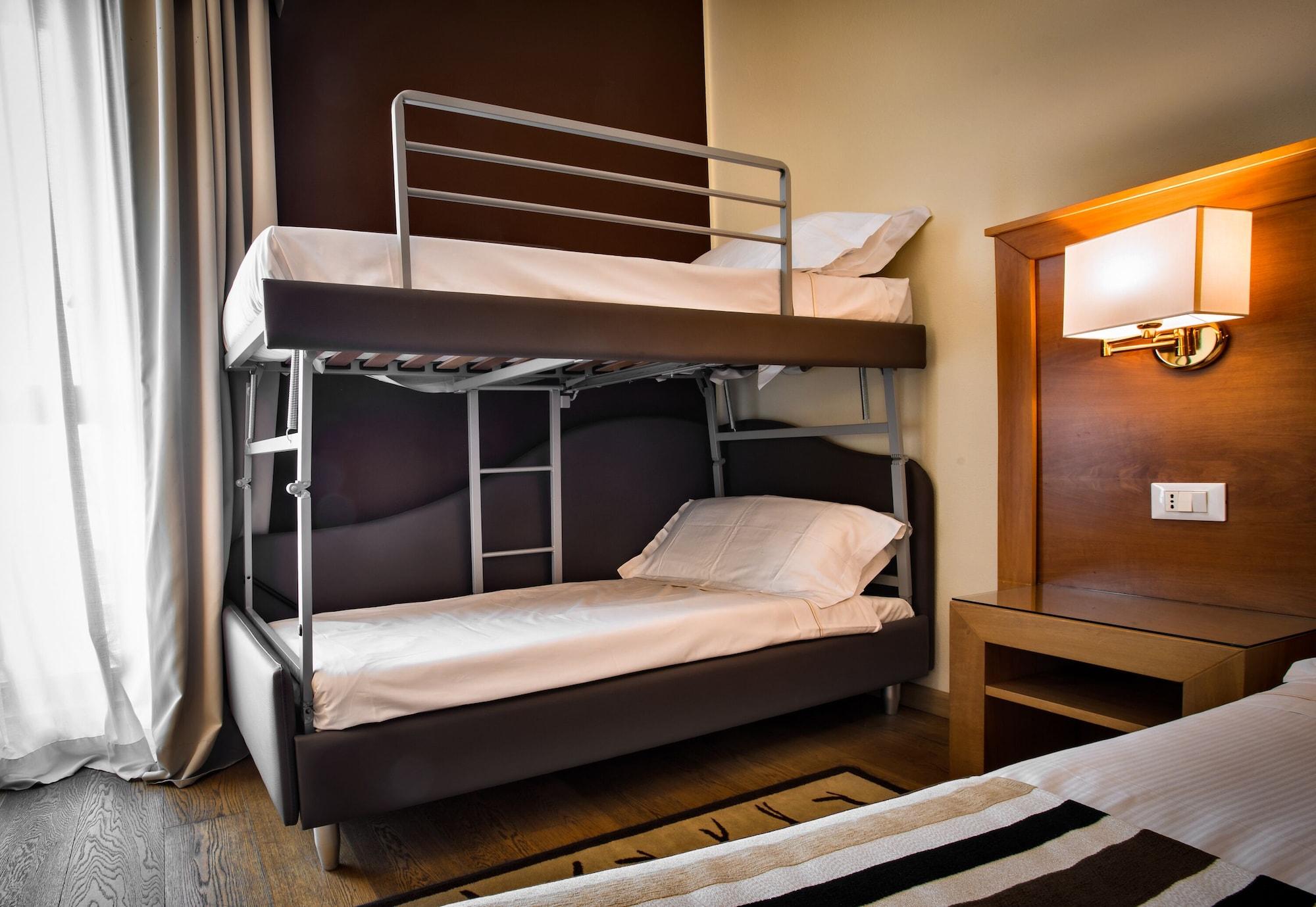Sardegna Hotel - Suites&Restaurant Cagliari Esterno foto